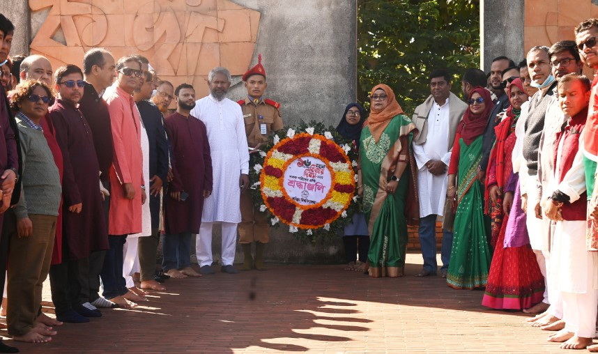 কুমিল্লা বিশ্ববিদ্যালয়ে বিজয় দিবস পালিত